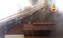 Inferno di fuoco in un'abitazione di via Zocchi ad Asiago