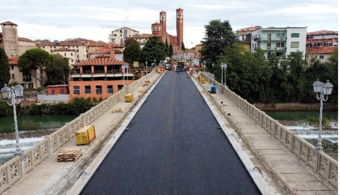 Bassano: il ponte della Vittoria pronto alla riapertura per le auto, ma a senso unico