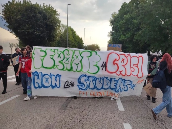 Fridays for future Alto Vicentino, “Fermate la crisi non l* student*”