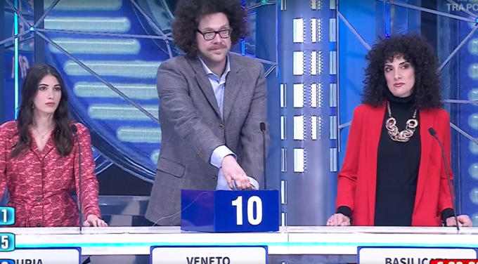 Chi è il “pacchista” che rappresenta il Veneto in questo momento ad Affari tuoi