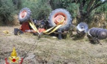 Agricoltore 68enne muore schiacciato dal proprio trattore
