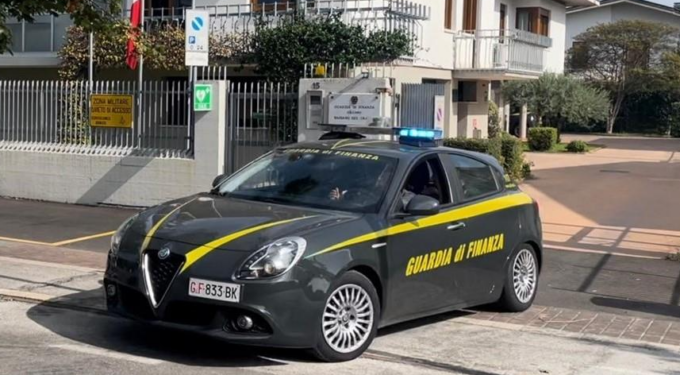 Evasione IVA da 50 milioni di euro nel settore edile e nel commercio di carburanti, denunciati in dodici