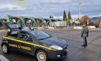 Blitz della Finanza ai concerti estivi nel Vicentino, denunciati quattro ragazzi per possesso di droga