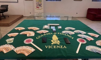 Spaccio di cocaina tra bar e ristoranti del centro, arrestato pusher albanese