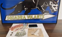 Si disfa delle dosi di cocaina ed eroina e poi scappa, pusher 31enne arrestato in Campo Marzio