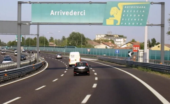 A4 chiusa per disinnesco bomba tra Montebello e Montecchio