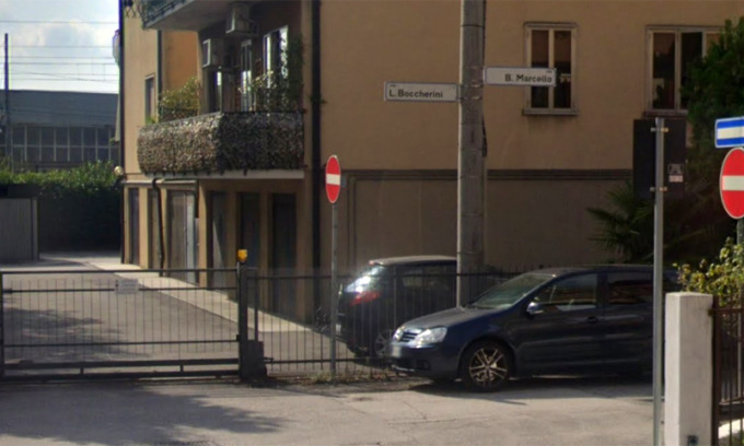 Chiede di essere abbattuto l’unico condominio che causa TAV non dovrebbe essere abbattuto