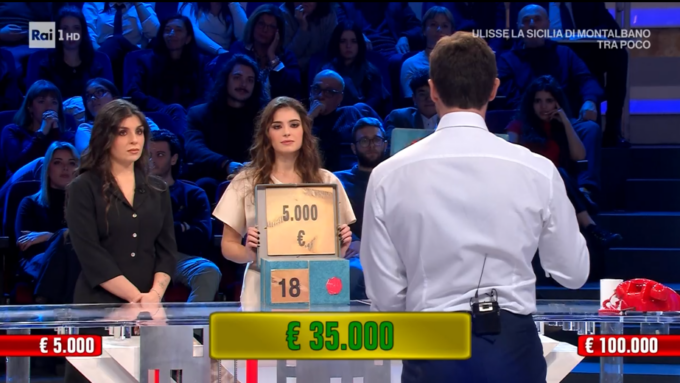 La partita di Francesca da Vicenza ad Affari Tuoi: gioca con coraggio e alla fine si porta a casa 35mila euro