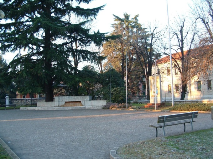 Spaccio nel parco “Donatori di Sangue” a Schio, 27enne trovato con più di 360 grammi di eroina e cocaina
