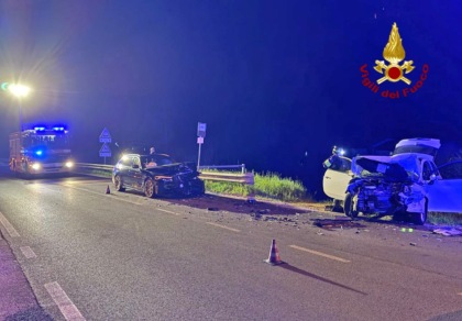 Frontale tra due auto a Torrebelvicino, feriti entrambi i conducenti