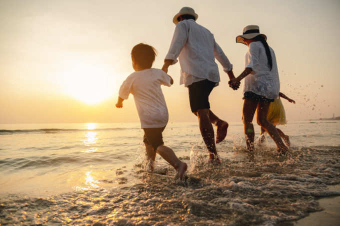 Famiglia e carovita: consigli per risparmiare senza rinunciare a (quasi) niente