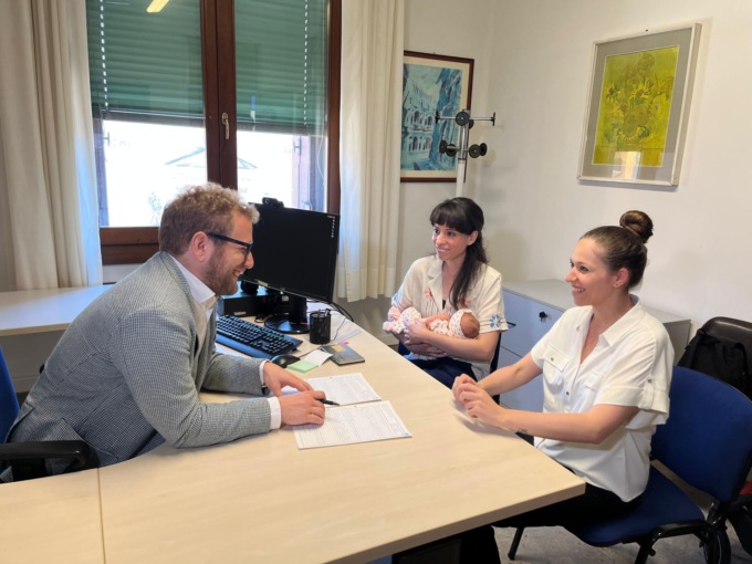 Seconda registrazione in anagrafe della figlia di una coppia di donne