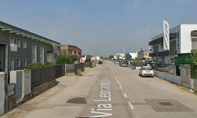 Incidente sul lavoro di primo mattino in una carpenteria di Sandrigo