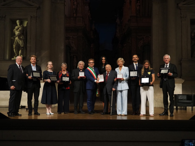 Distribuite tre medaglie d’oro e sei targhe d’argento a chi ha dato lustro a Vicenza
