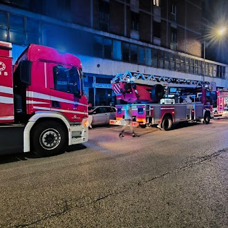 Scoppia la batteria di un monopattino: nessun ferito