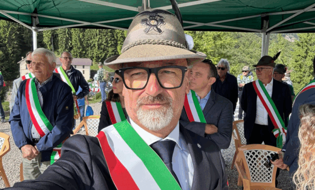 Il sindaco Lorenzo Cracco trova nella cassetta della posta un proiettile come “primo avvertimento”