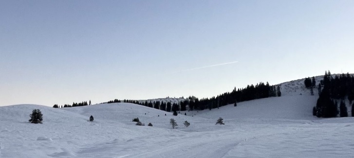 Manca la neve sulle Prealpi Vicentine: si salva solo lo sci da fondo