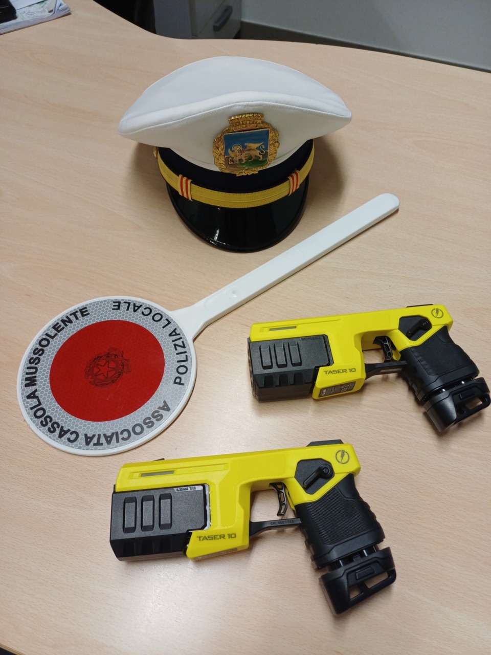 Taser per le pattuglie di Polizia Locale a Cassola e Mussolente