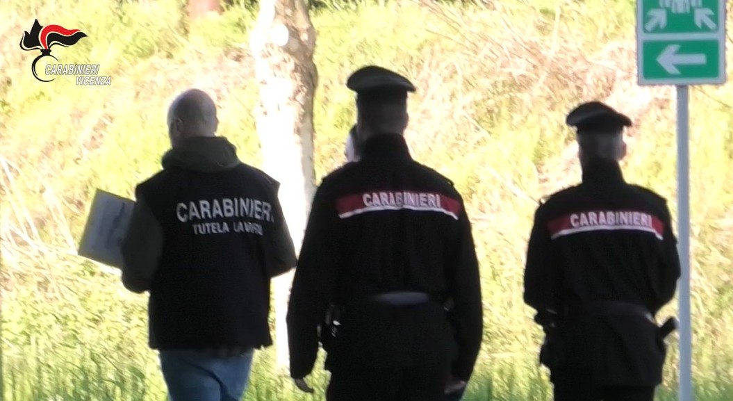 Controlli su sale giochi e scommesse a Bassano del Grappa, due titolari nei guai