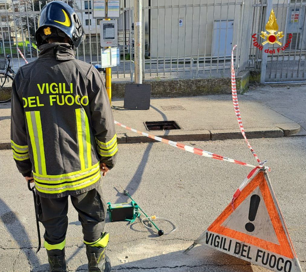 Perdita di gas in via Medici a Vicenza: preoccupazione, ma condotta riparata