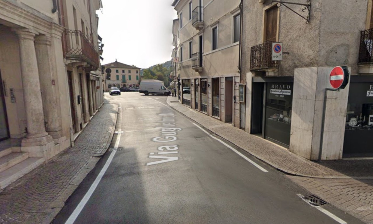 Il Martedì Grasso finisce in rissa: ferito alla spalla con un taglierino a Malo