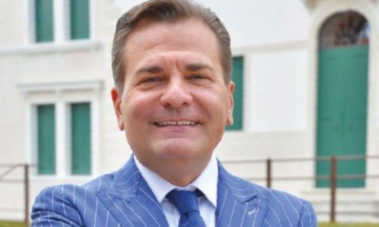 Otto consiglieri si dimettono: cade la giunta comunale a Nove