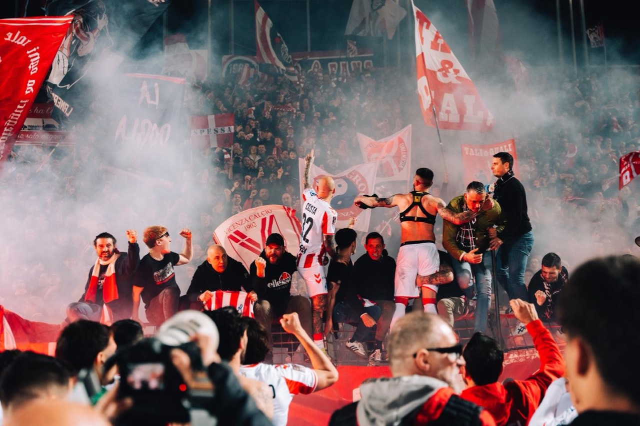 Il Lanerossi Vicenza torna in Serie B: la promozione ufficiale dopo la vittoria sull’Inter U23