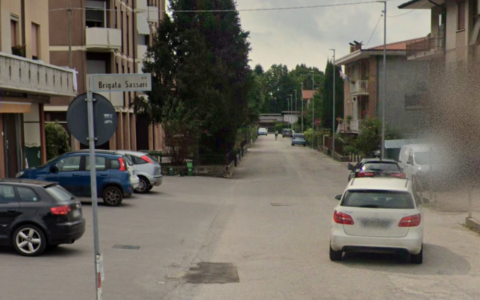 Operaio cade da un’impalcatura in cantiere a Marostica: è grave